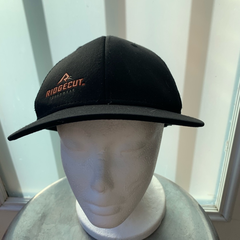 Ridgecut Toughwear Snapback Trucker Hat Black OSFM Adjustable Mesh Back